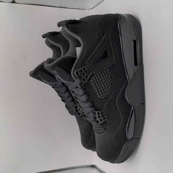 New Air Jordan Retro Mid Sneakers Black Cat CU1110 010 Sz M7